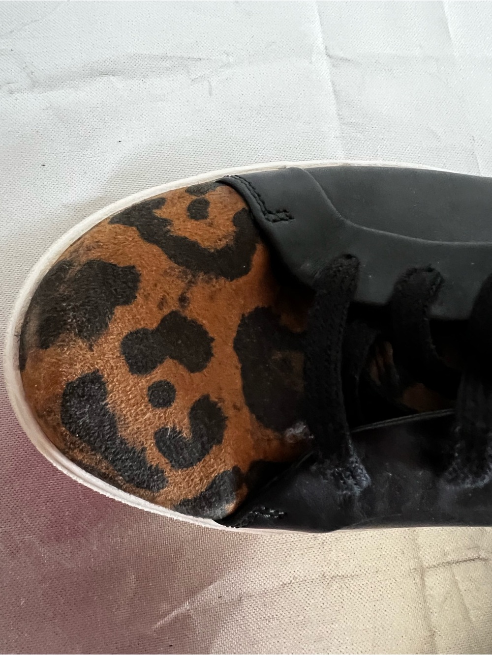 Clarks Women's Black Leather Sneakers with Leopard-Print Toe - Picture 4 of 10